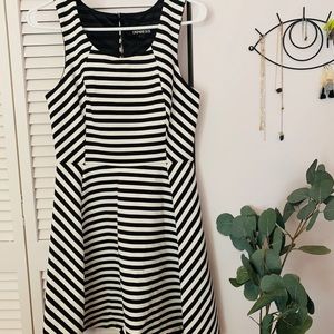EXPRESS | Striped dress